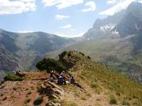 Down from Tavasang Pass